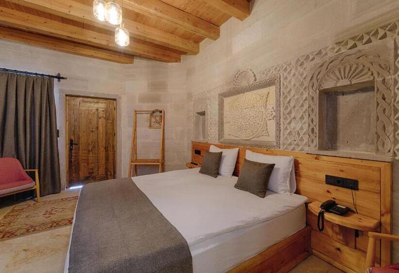 Люкс с Террасой, Concept Cave Suites