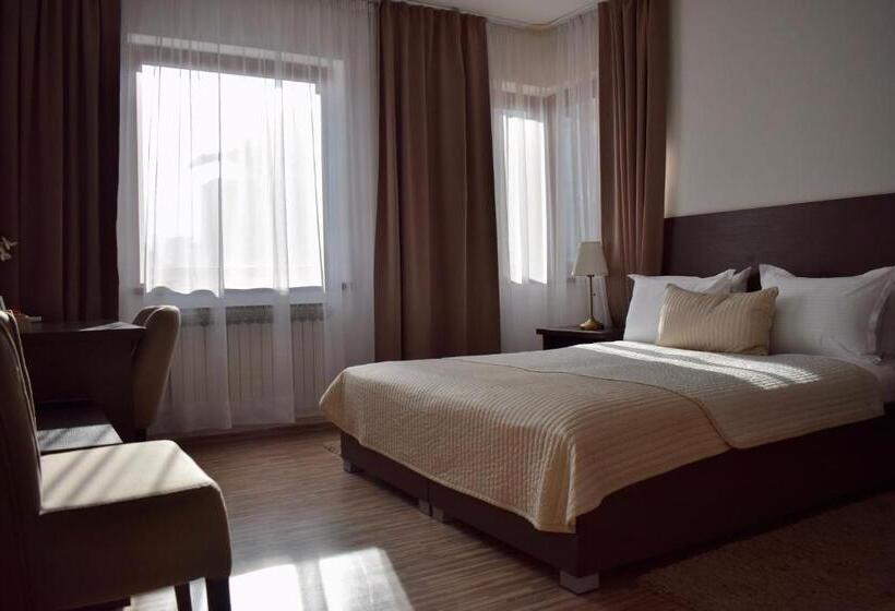 Standardzimmer, Divan