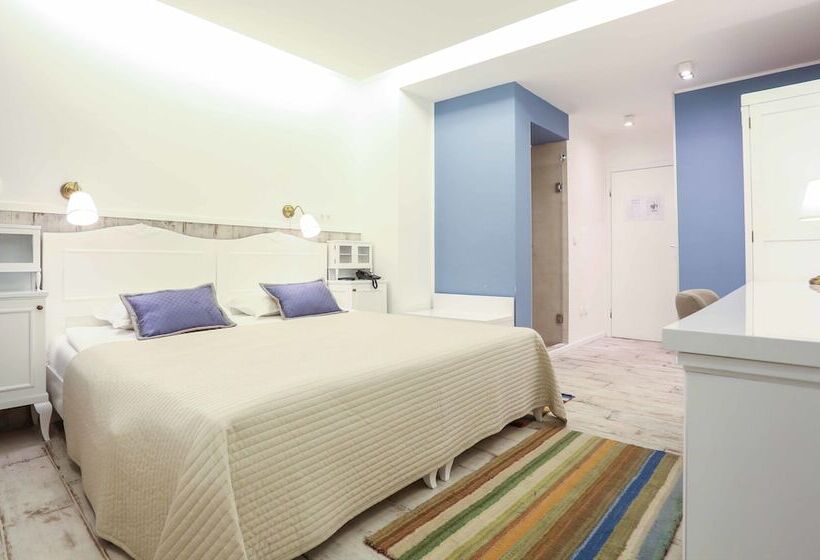 Standardzimmer, Divan