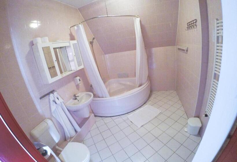 Apartamento Superior 1 Dormitório, Kikelet Club