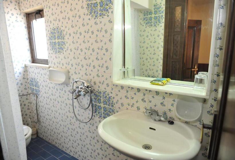 Студия Стандарт, Niki Hotel Apartments