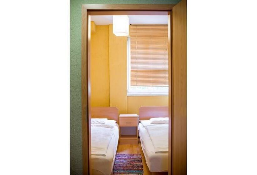 Люкс 2 Спальни, Wellness Hotel Szindbád