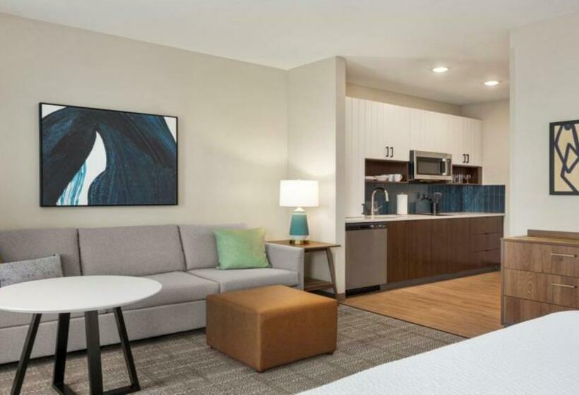 Студио Стандарт Кровать Кинг, Staybridge Suites   Lexington S Medical Ctr Area, An Ihg