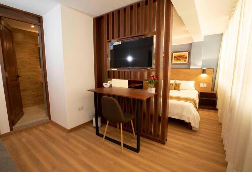 스위트 킹사이즈 침대, Pacific Palace