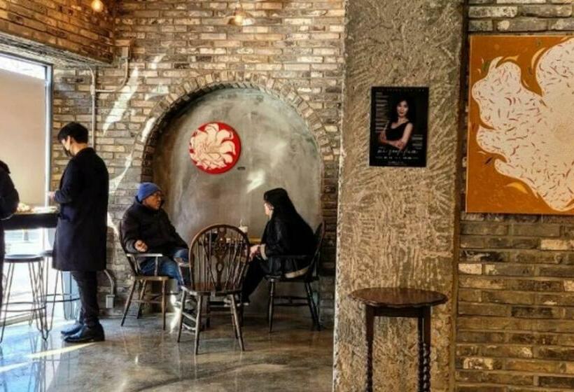 디럭스 룸, House Of Gallery