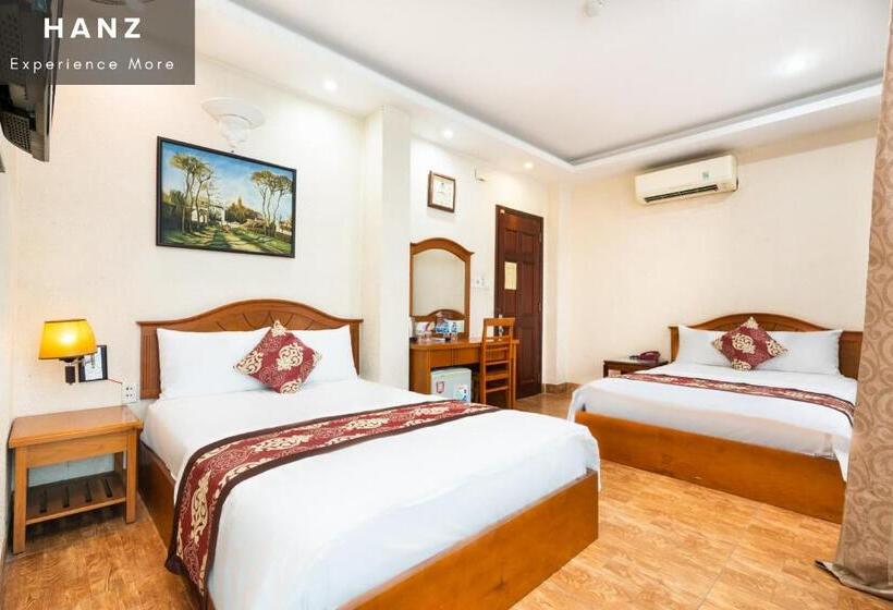 اتاق لوکس چهار تخته, Queen Airport Hotel Saigon