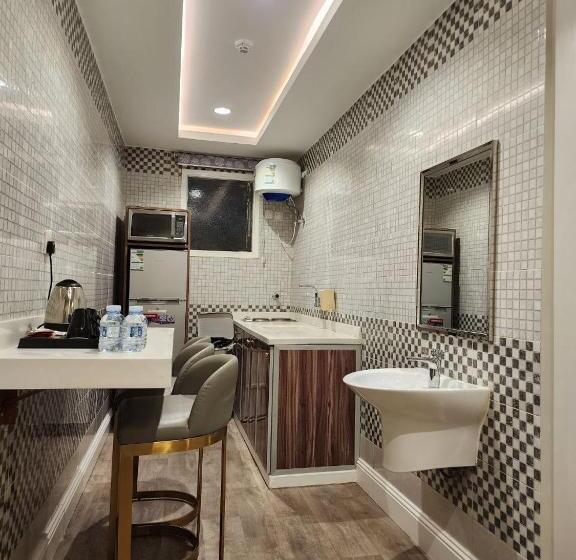 패밀리 주니어 스위트, Relaxe Palace
