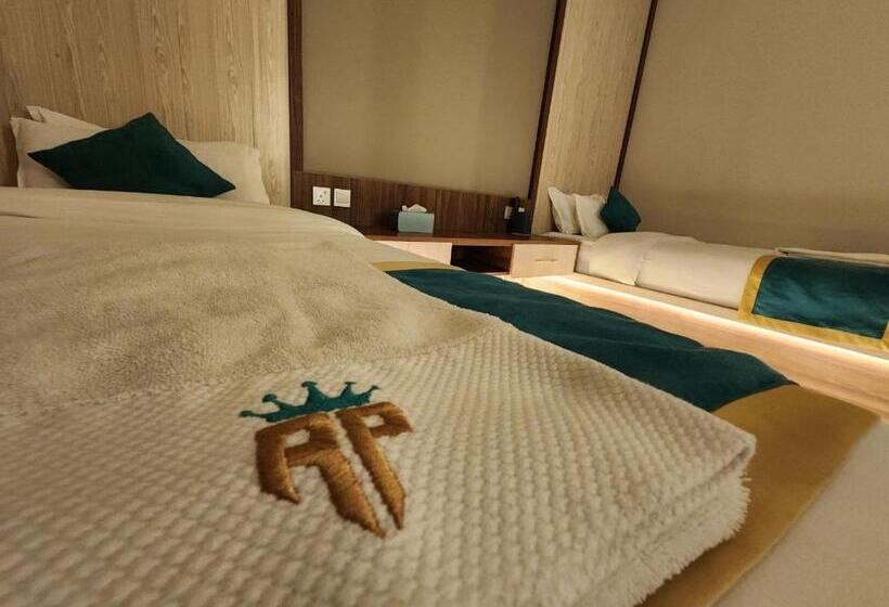 패밀리 스위트, Relaxe Palace