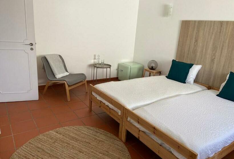 Номер Стандарт, Guesthouse Releash Aljezur