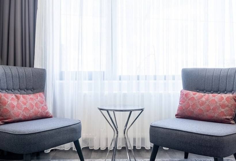 استودیوی لوکس, Loop Hotel Bosphorus İstanbul