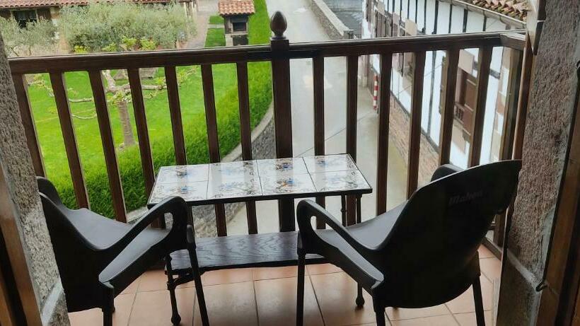 Семейный Номер, Hostal Mendaurpe