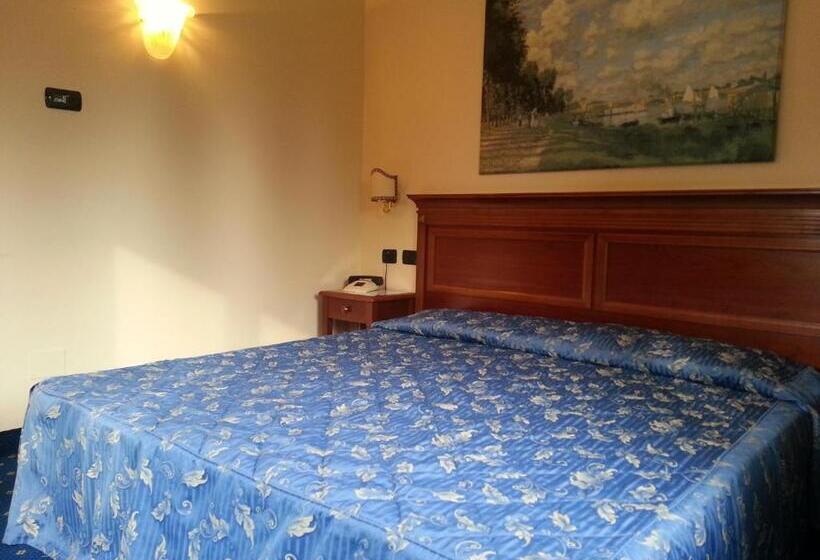 스탠다드 룸, Albergo Costantini