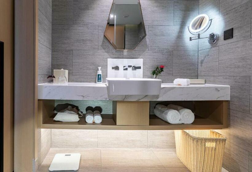 Номер Deluxe, Atour Hotel Zhongshan West Xingzhong Plaza