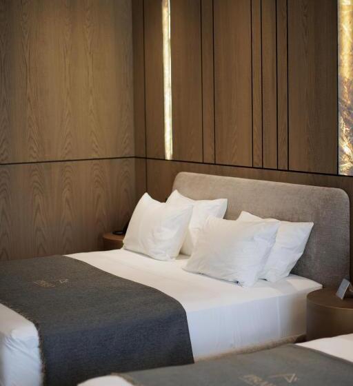 小型套房带阳台, Prado Luxury