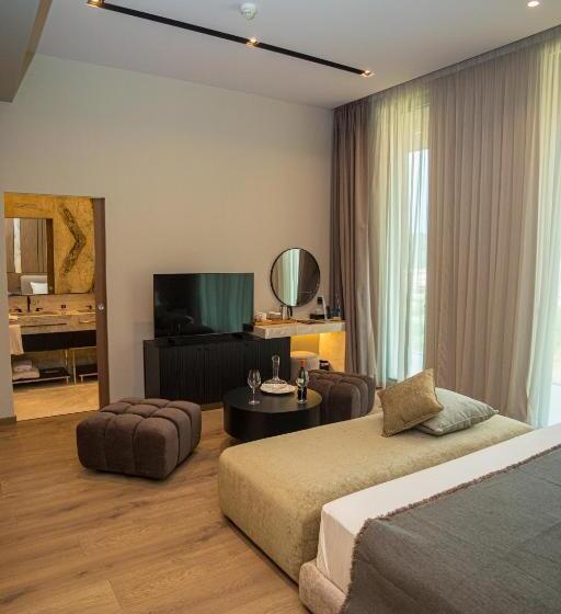 小型豪华套房, Prado Luxury