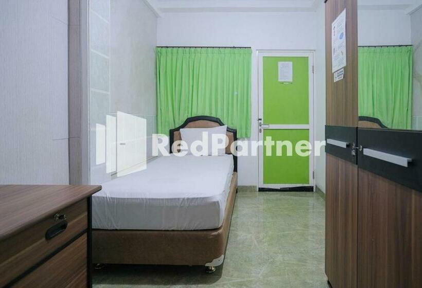 Номер Стандарт Индивидуальный, Pondok Hijau Syariah Mitra Reddoorz At Citraland Surabaya
