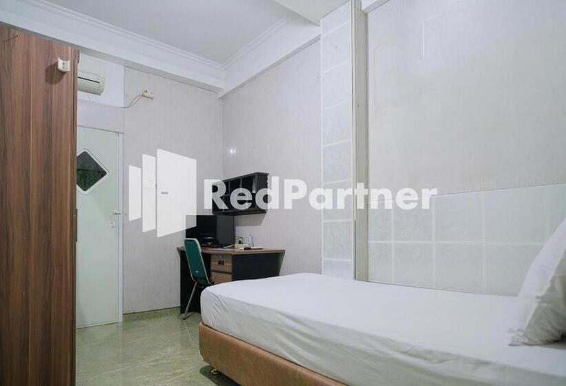Номер Economy Индивидуальный, Pondok Hijau Syariah Mitra Reddoorz At Citraland Surabaya
