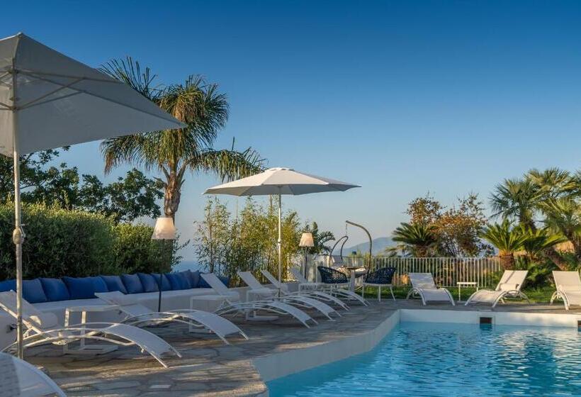 اتاق لوکس با چشم‌انداز دریا, Capri Blue Luxury Villa Le Tre Monelle