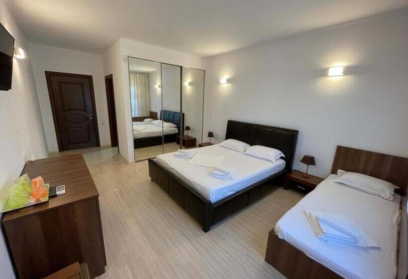 Трехместный Номер Deluxe, Vila Regal Mamaia