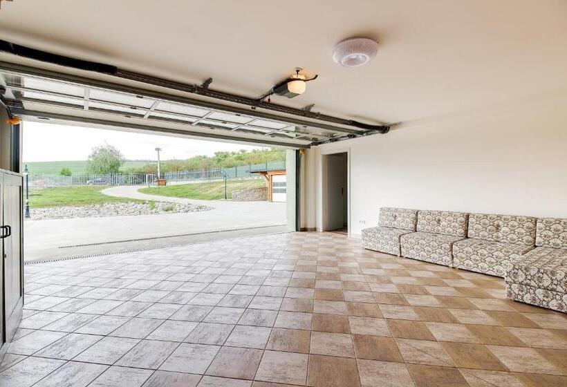 Апартаменты 1 Спальня, Apartmány Na Farmě