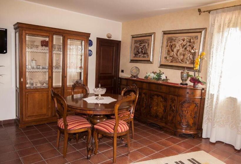 سوییت, B&b Villa Carmen