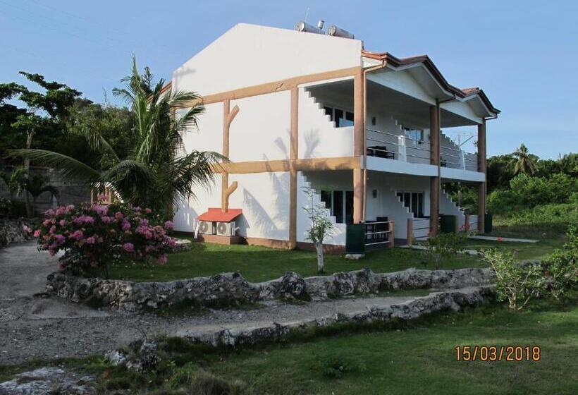 디럭스 룸, Cabilao Sunset Dive & Beach Resort