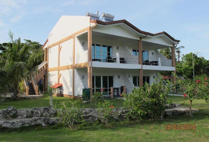 디럭스 방갈로, Cabilao Sunset Dive & Beach Resort