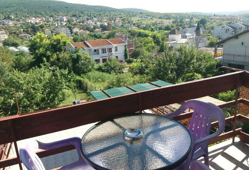Апартаменты 1 Спальня с Балконом, Guest House Astra