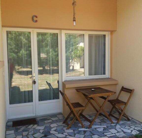 Номер Стандарт с Террасой, Acacias Hôtel Motel