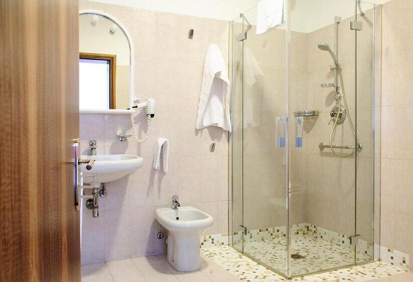 اتاق استاندارد, Albergo Ristorante Belvedere