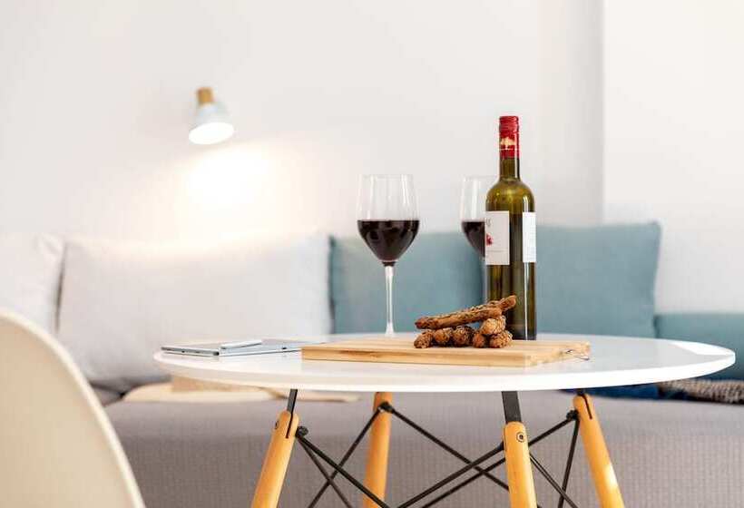 Студия Стандарт, Depis Place & Apartments