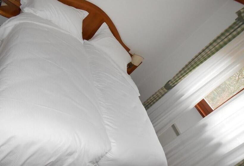 Номер Стандарт Трехместный, Relais Picaron