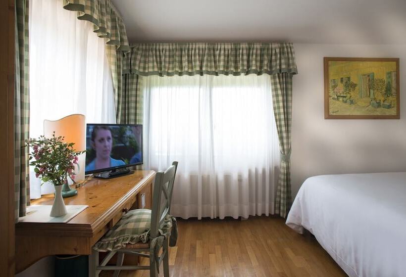 Номер Стандарт Трехместный, Relais Picaron