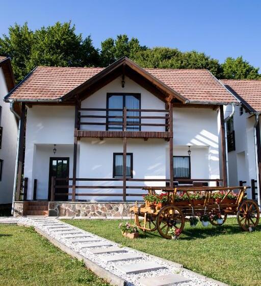 آپارتمان 2 خوابه, Pallos Apartments