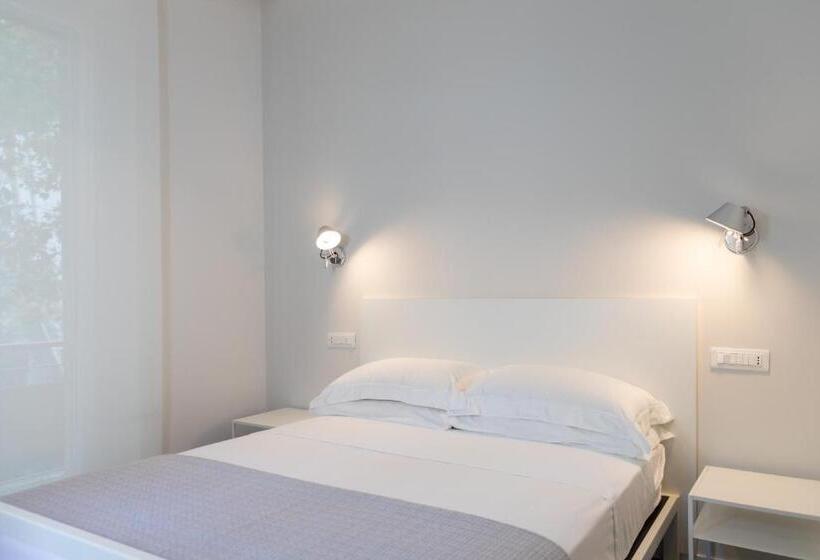 اتاق استاندارد با بالکن, Flaminia354   B&b