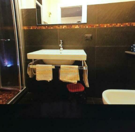 اتاق لوکس, B&b Maddalena