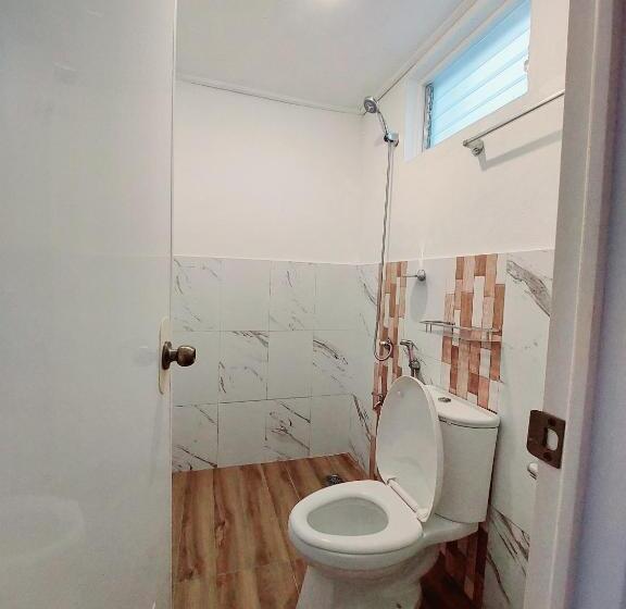 Номер Стандарт, Jake And Zyra Place