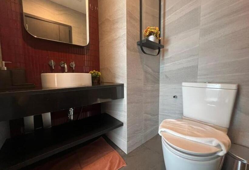 Апартаменты 1 Спальня Вид на Море, The Edge Central Pattaya