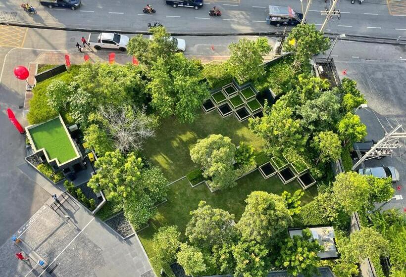 Семейный Номер, The Edge Central Pattaya