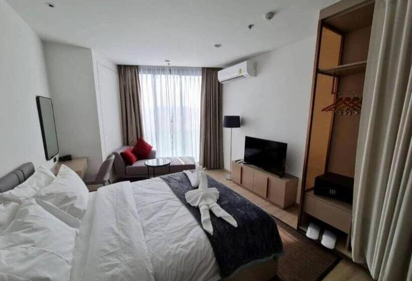 Номер Стандарт, The Edge Central Pattaya