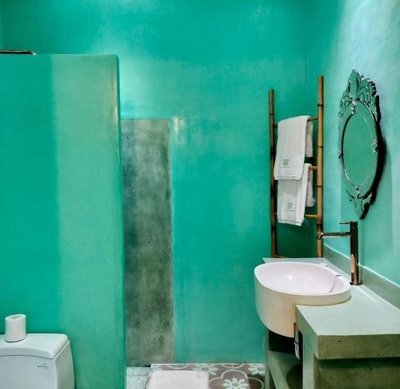 Полулюкс, Su S Cottages Legian