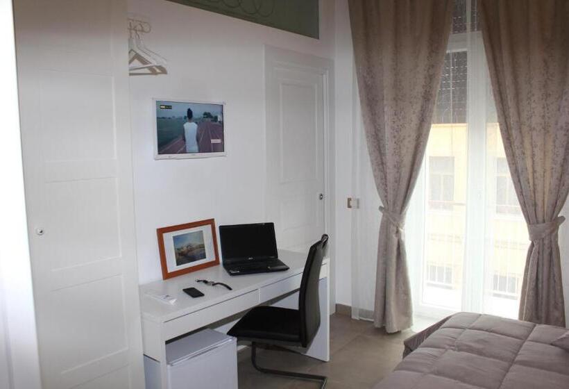 Номер Стандарт с Балконом, B&b 80056 Ercolano