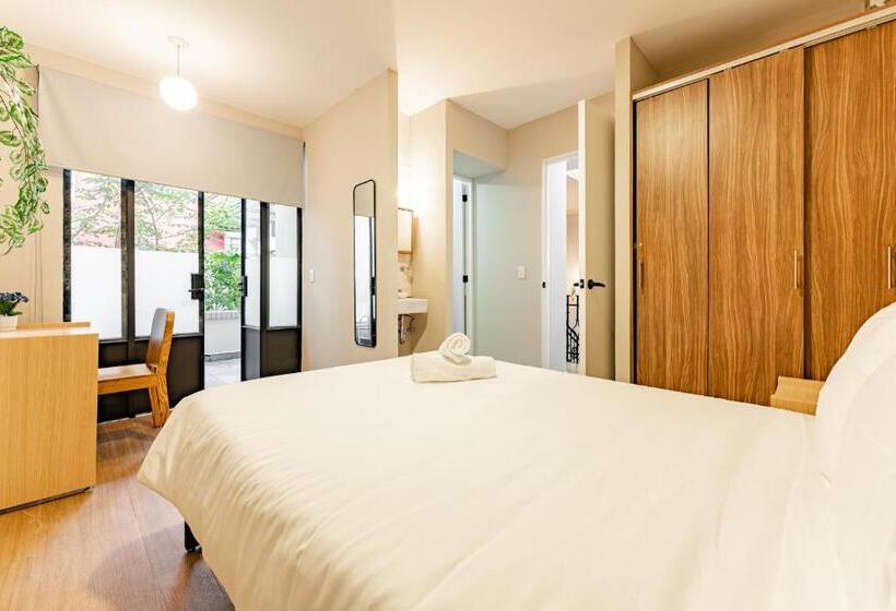 Quarto Estandar com Terraço, Casa Danubio Reforma By Vh
