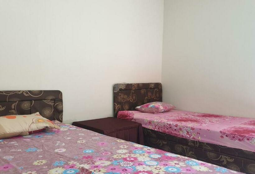 디럭스 룸, Oyo Life 2604 Elicia Kost