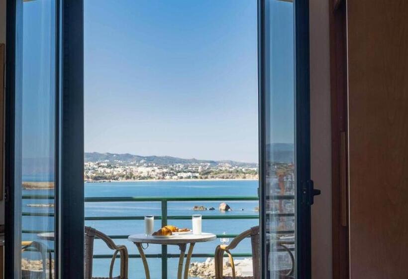 Quarto Estandar Vista Mar, Arocaria Apartments