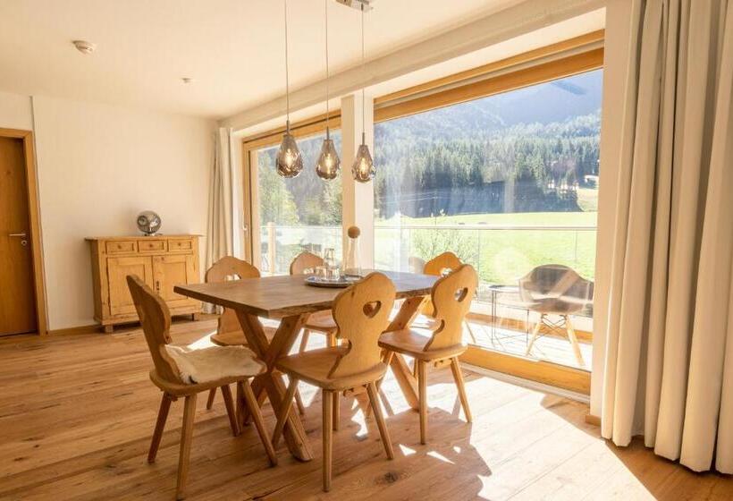 Апартаменты 3 Спальни, Monte Vita Tirol   Apartments