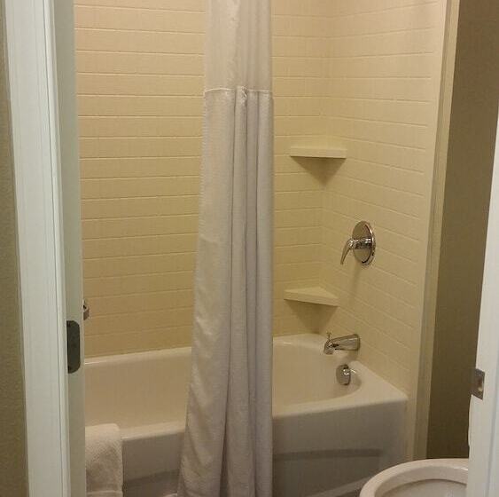 适合残疾人士使用的套间, Staybridge Suites North Jacksonville, An Ihg