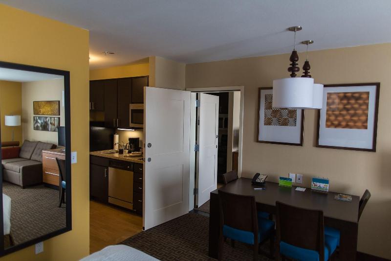Люкс Кровать Кинг, Towneplace Suites By Marriott Lancaster