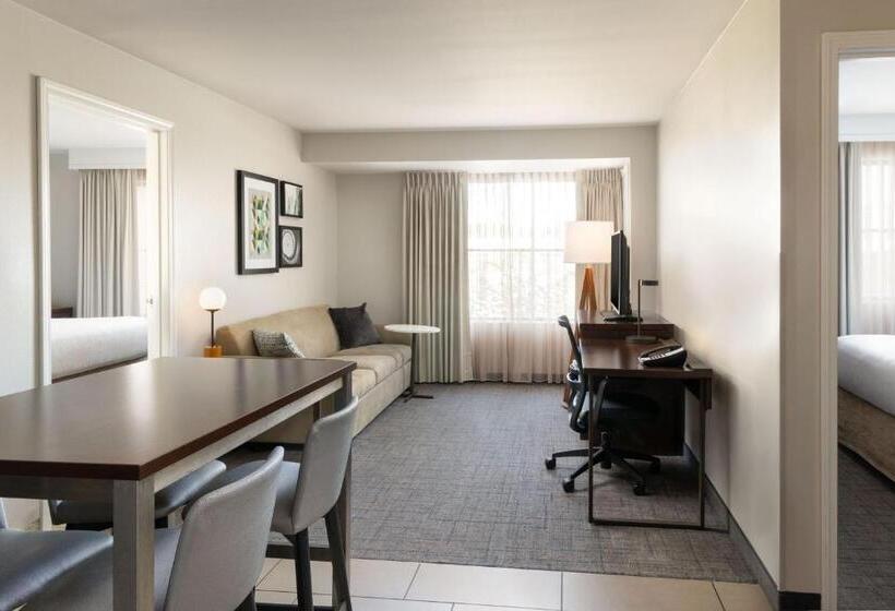 Люкс 2 Спальни, Residence Inn By Marriott Youngstown Warren/niles