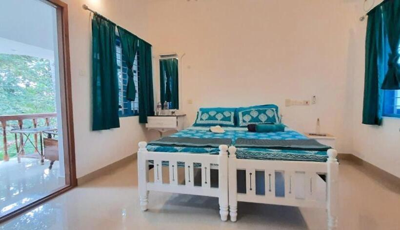 Апартаменты 1 Спальня с Балконом, Blue Sophy Residency